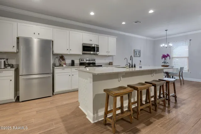 $259,000 | 123 Sparrowhawk Street, Broussard, LA 70518