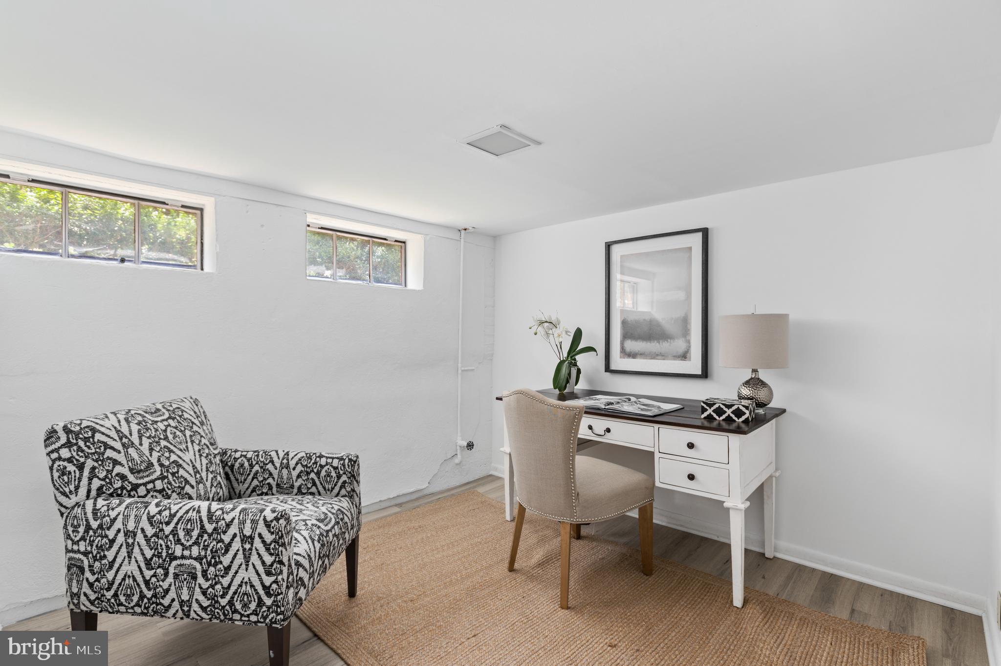 903 Russell Road Alexandria, VA 22301 - Photo 23 of 57