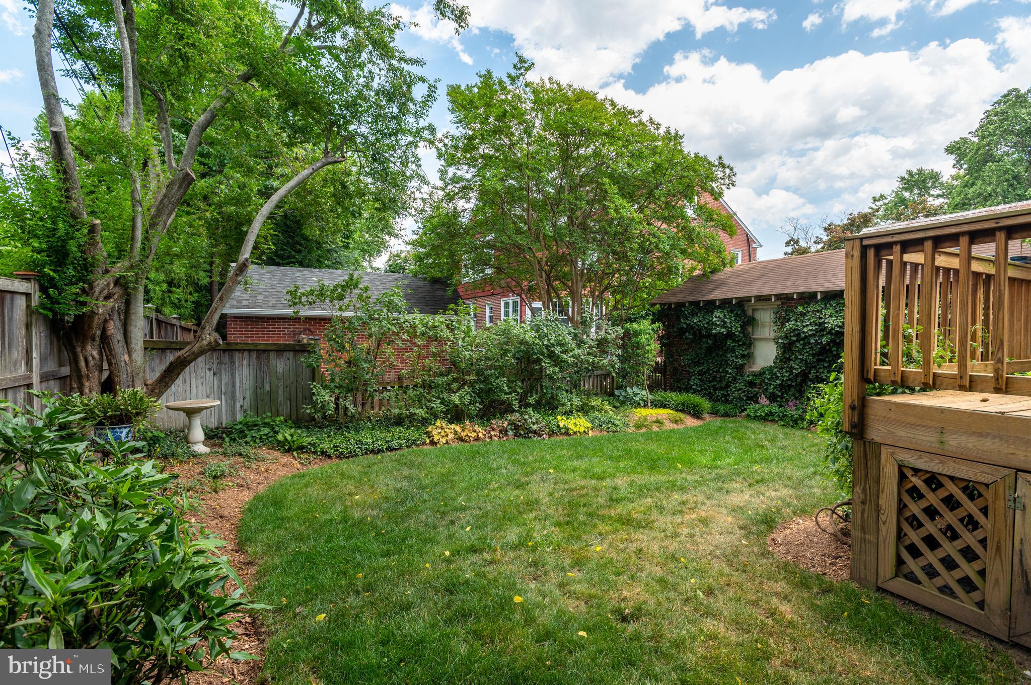 903 Russell Road Alexandria, VA 22301 - Photo 28 of 57