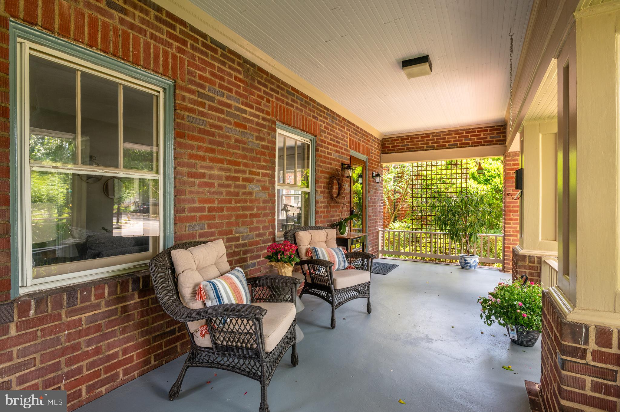 903 Russell Road Alexandria, VA 22301 - Photo 34 of 57