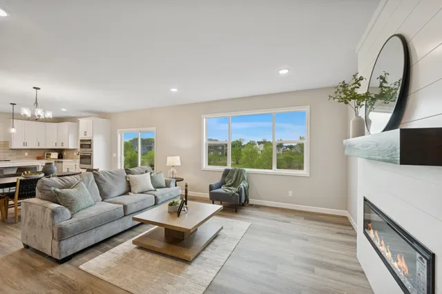 $584,900 | 24035 187th Street Northwest, Big Lake, MN 55309