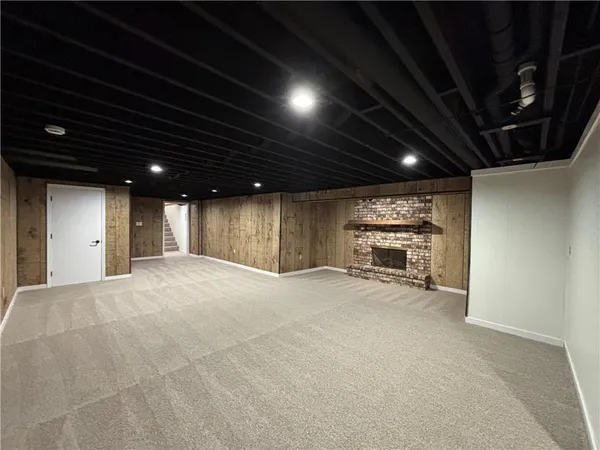 $384,950 | 1004 Southeast 3rd Terrace, Lee's Summit, MO 64063