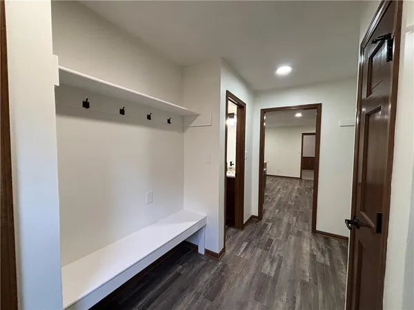 $384,950 | 1004 Southeast 3rd Terrace, Lee's Summit, MO 64063