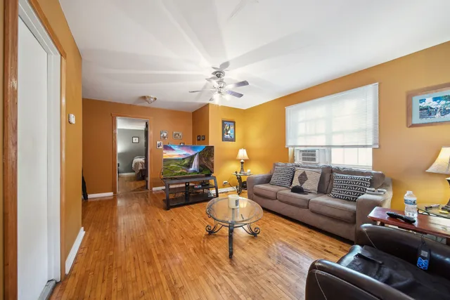 $924,500 | 4351 North Western Avenue, Chicago, IL 60618