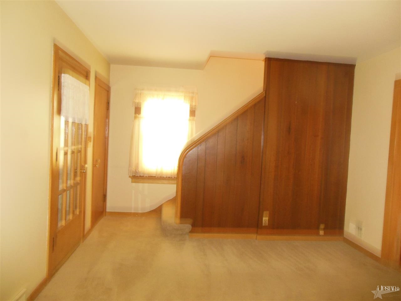 1915 Spring Street Fort Wayne, IN 46808 - Photo 9 of 21