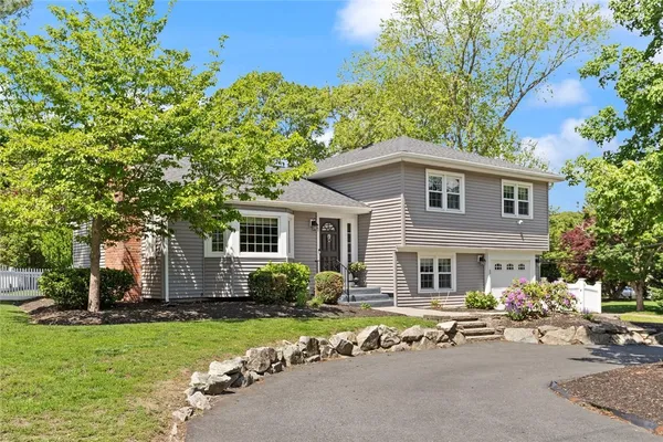 $689,000 | 1 Valentine Drive, Barrington, RI 02806