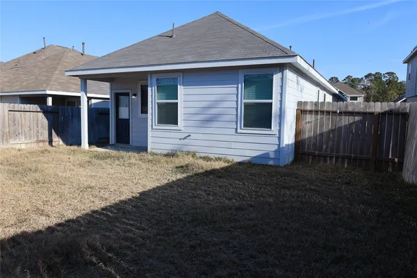 $1,800 | 14083 Lake Trout Drive, Conroe, TX 77384