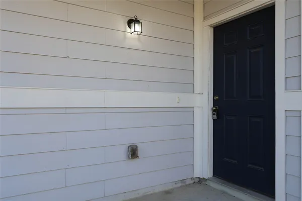 $1,800 | 14083 Lake Trout Drive, Conroe, TX 77384