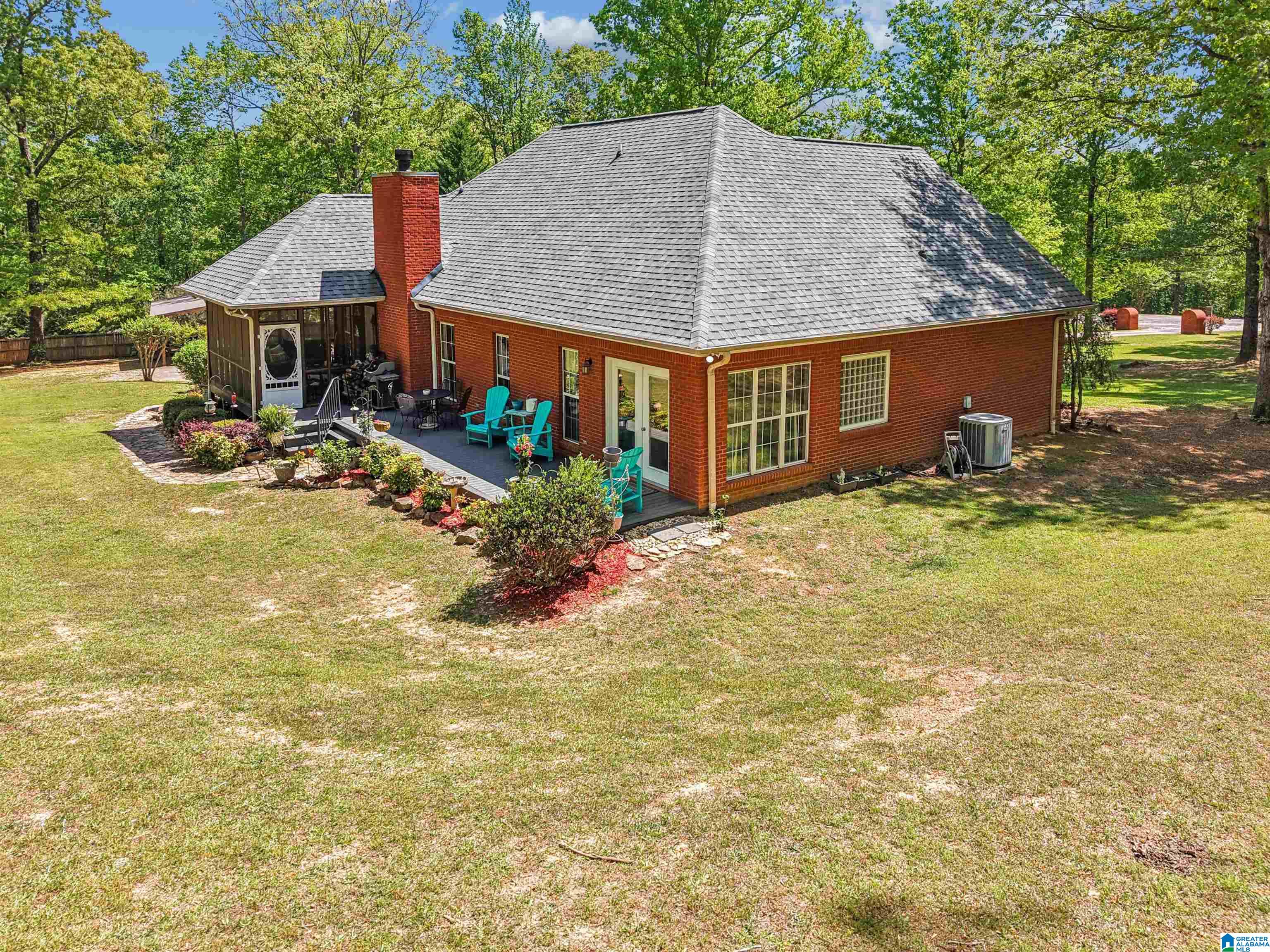 706 Oak Valley Road Springville, AL 35146 - Photo 2 of 55