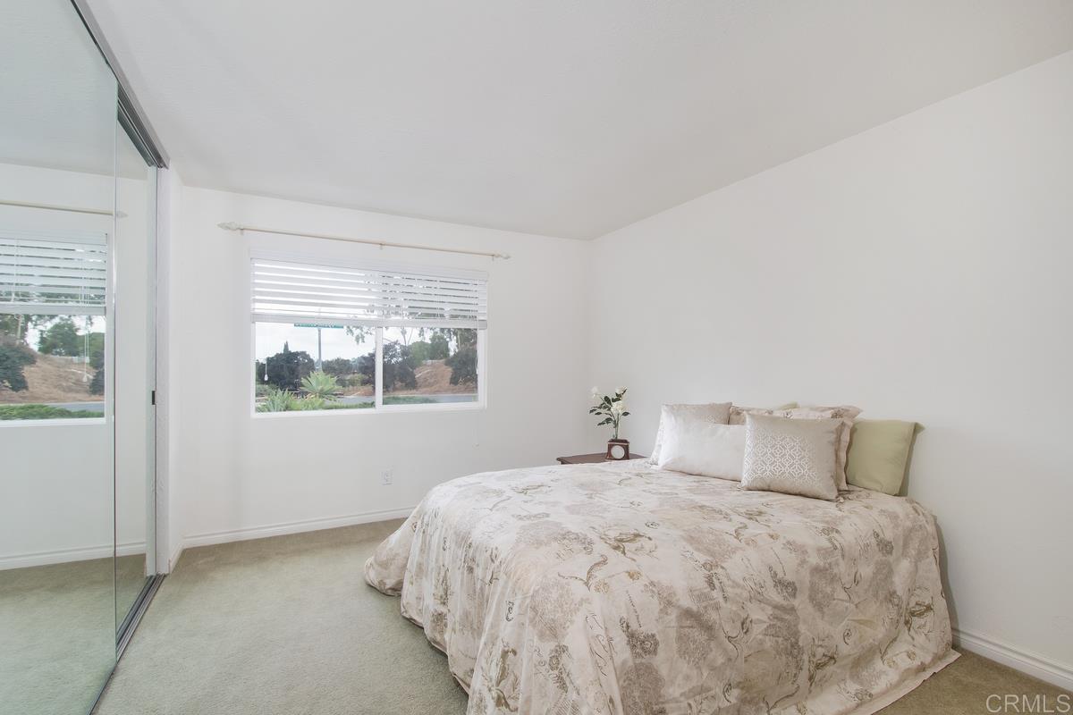 4518 Sunrise Ridge Oceanside, CA 92056 - Photo 15 of 25 Very Spacious Bedroom!