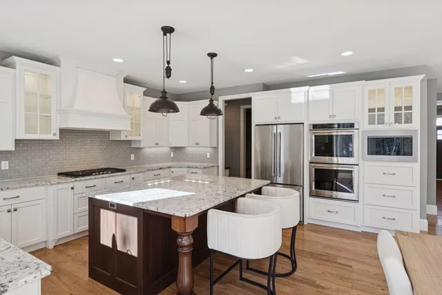 $1,325,000 | 15525 52nd Place North, Plymouth, MN 55446