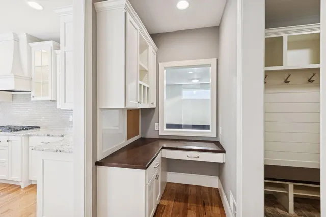 $1,325,000 | 15525 52nd Place North, Plymouth, MN 55446