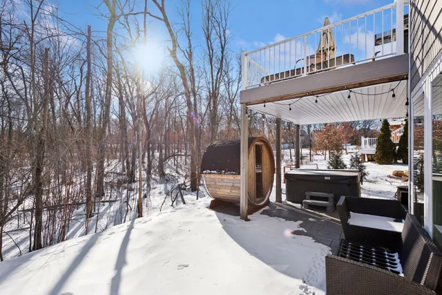 $1,325,000 | 15525 52nd Place North, Plymouth, MN 55446