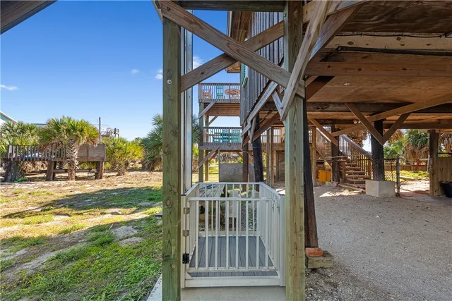 $3,400 | 1003 Eleventh Street, Port Aransas, TX 78373