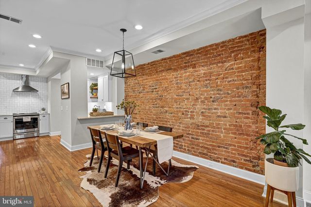 $910,000 | 335 16th Street Southeast, Washington, DC 20003