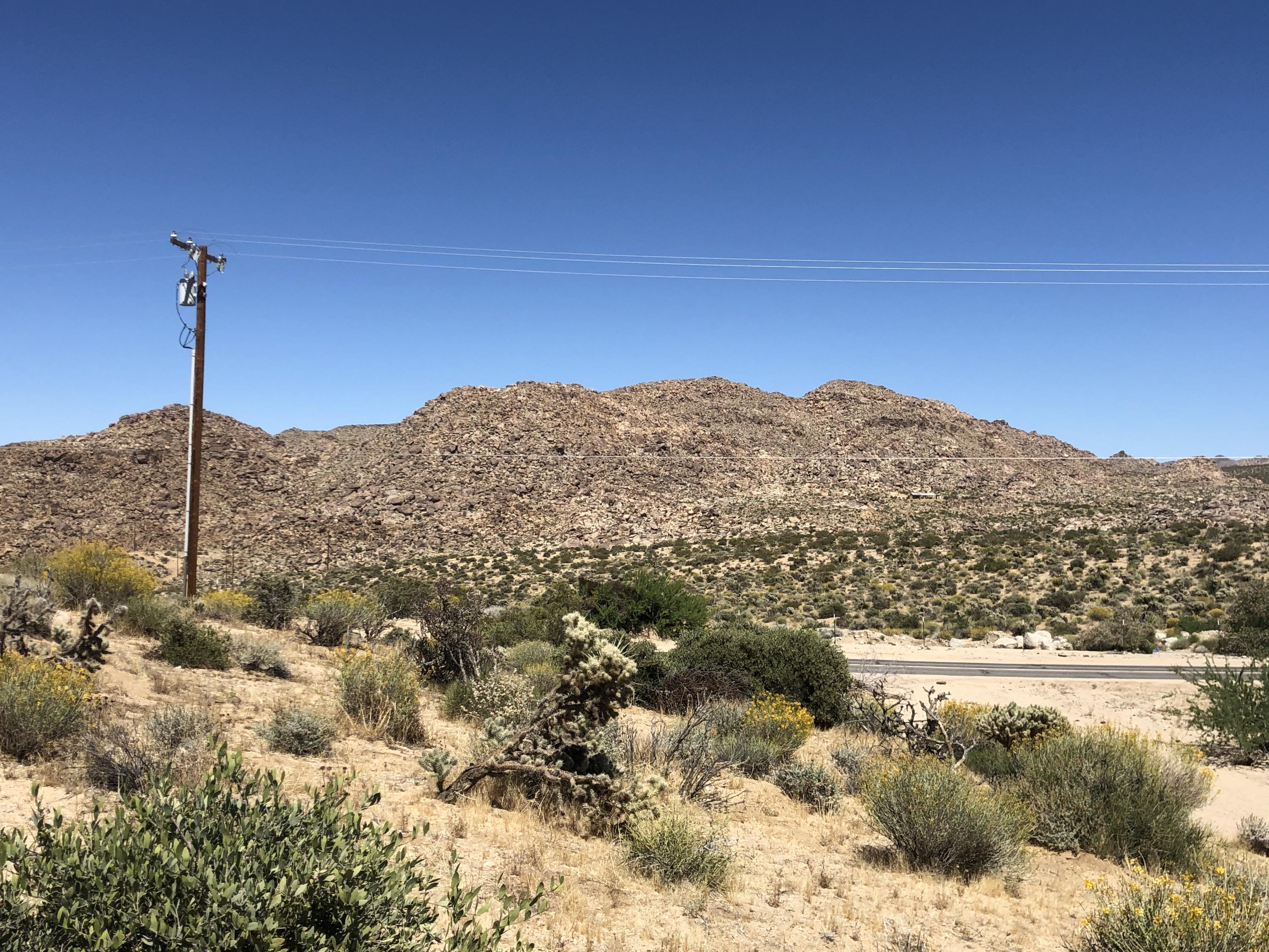 68 Quail Springs Road Joshua Tree, CA 92252 - Photo 2 of 14 IMG_4384