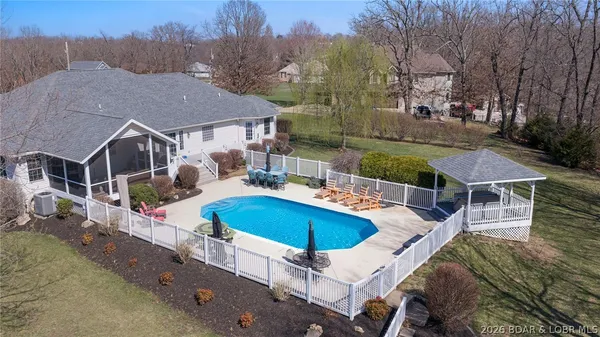 $875,000 | 374 Fawn Meadows Drive, Linn Creek, MO 65052