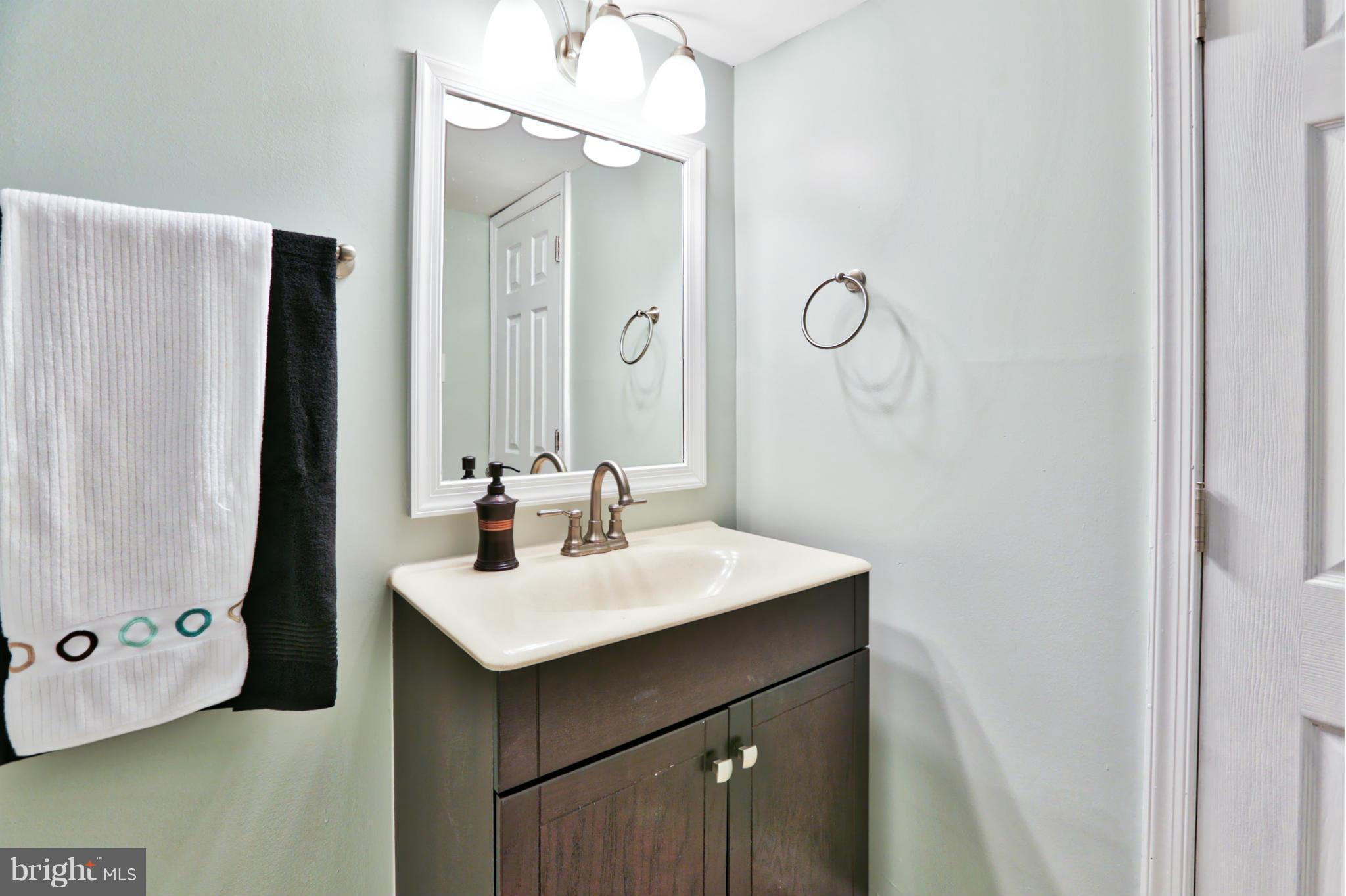 1616 Rosewick Avenue Rosedale, MD 21237 - Photo 25 of 30 Chic Baths