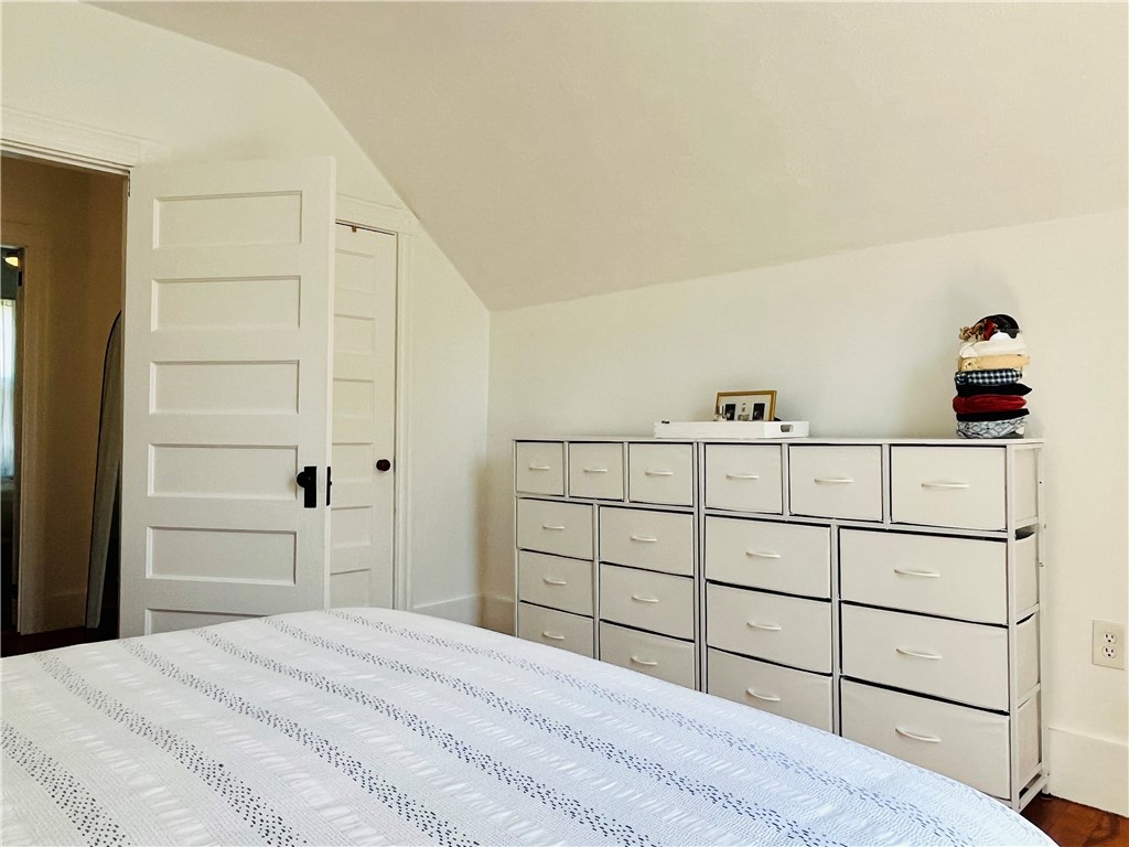 12 Lasalle Place Newport, RI 02840 - Photo 23 of 33