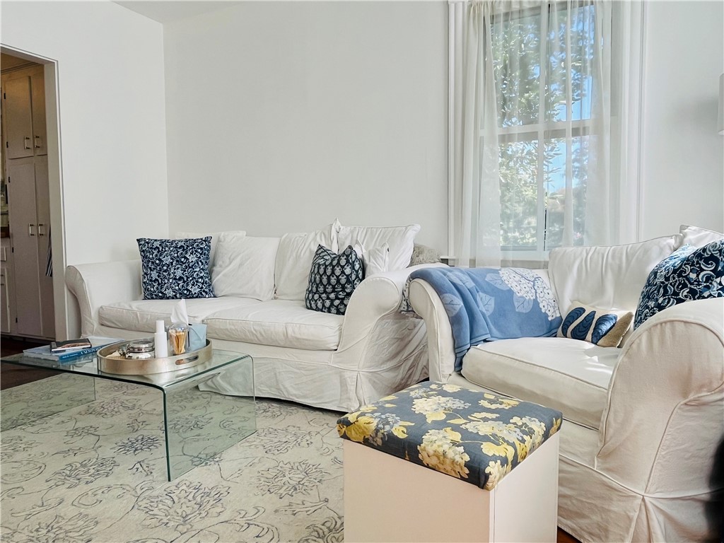 12 Lasalle Place Newport, RI 02840 - Photo 6 of 33