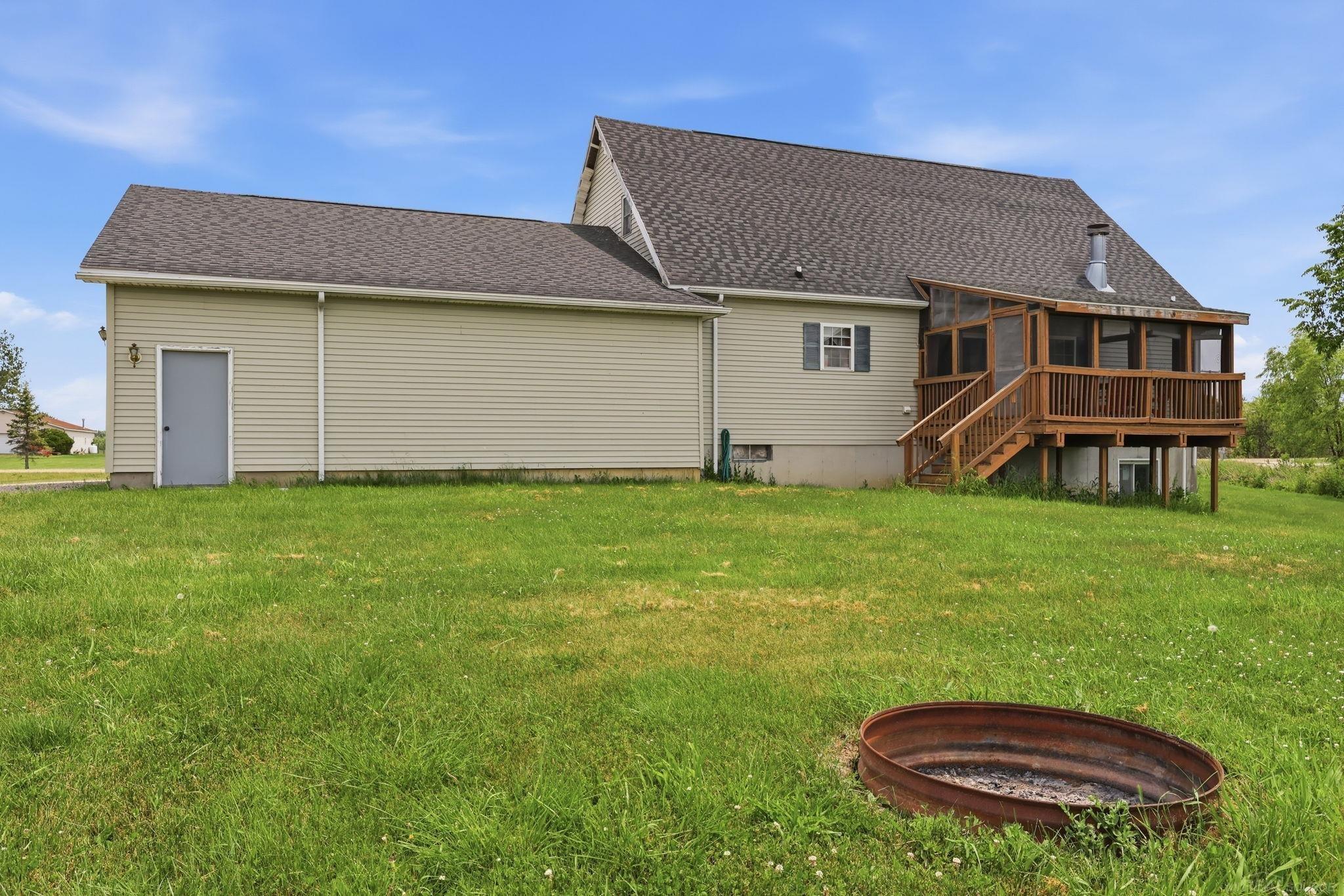 70897 Place Road Richmond, MI 48062 - Photo 23 of 35