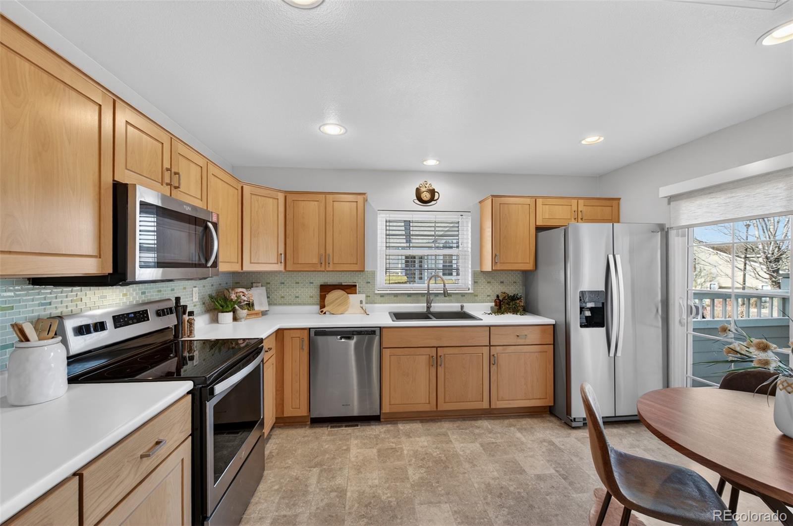 9534 Silver Spur Lane Highlands Ranch, CO 80130 - Photo 13 of 46