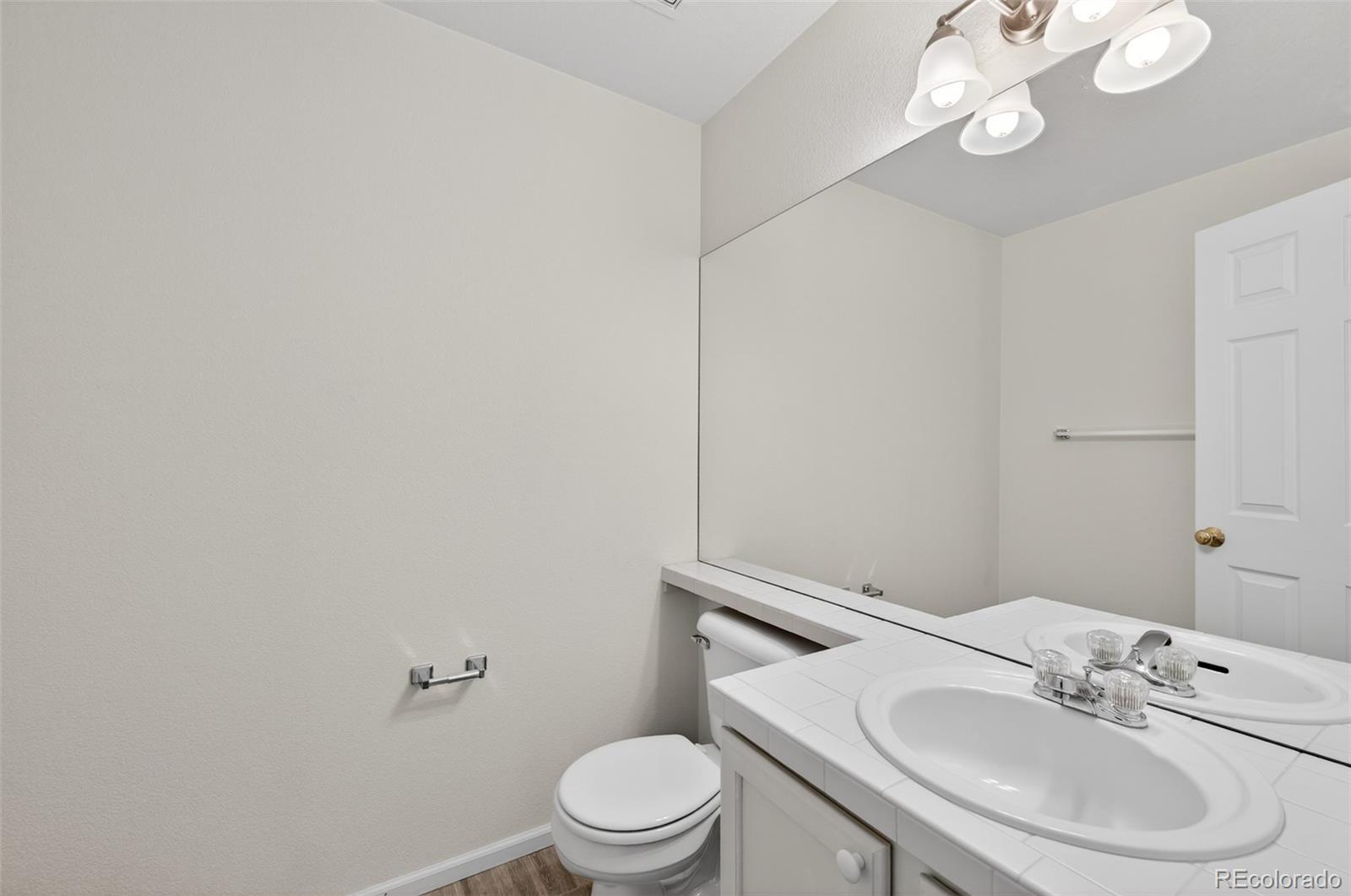 9534 Silver Spur Lane Highlands Ranch, CO 80130 - Photo 33 of 46