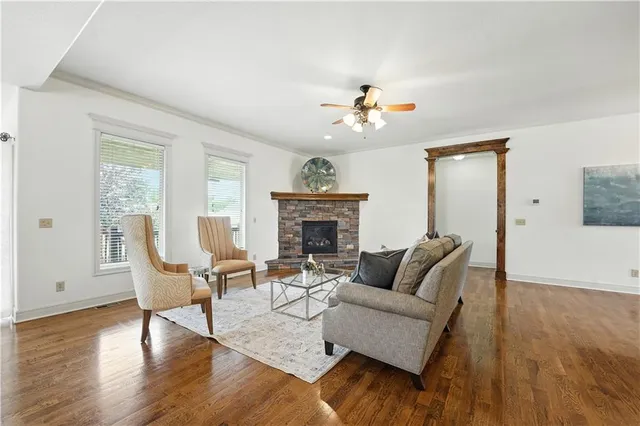 $589,900 | 4560 Northeast Seneca Terrace, Lee's Summit, MO 64064