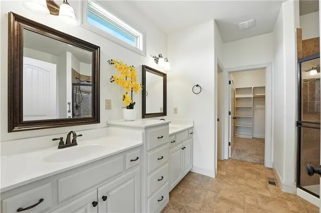 $589,900 | 4560 Northeast Seneca Terrace, Lee's Summit, MO 64064