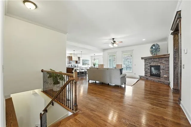 $589,900 | 4560 Northeast Seneca Terrace, Lee's Summit, MO 64064