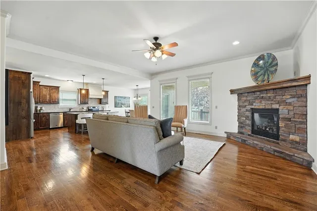 $589,900 | 4560 Northeast Seneca Terrace, Lee's Summit, MO 64064