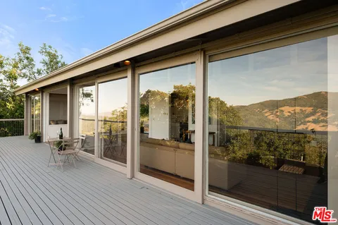 $2,990,000 | 351 Wall Road, Napa, CA 94558