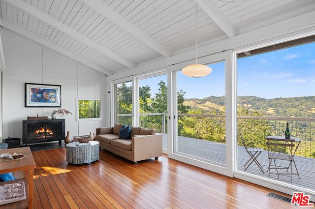 $2,990,000 | 351 Wall Road, Napa, CA 94558