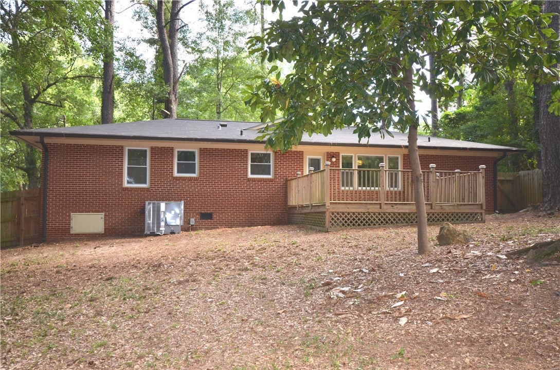 1036 Old Mill Road Auburn, AL 36830 - Photo 4 of 21 Gallery Image 4