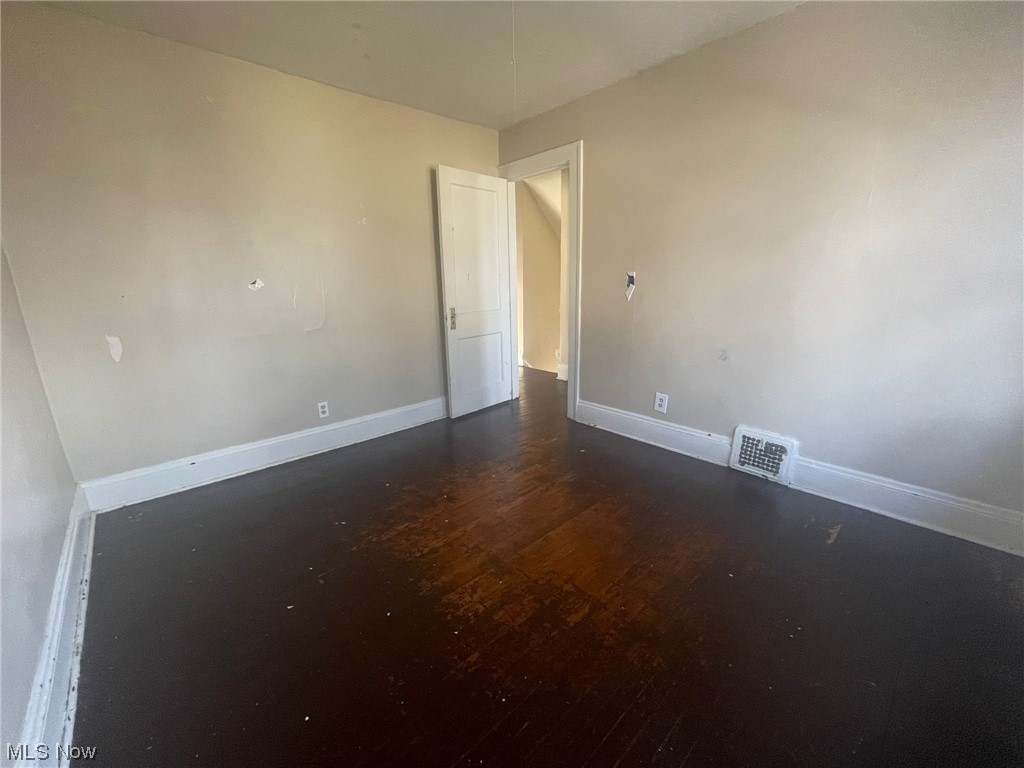 4773 Horton Road Cleveland, OH 44125 - Photo 8 of 13 Gallery Image 8