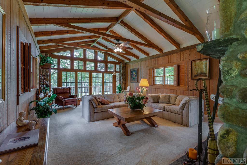 716 Cobb Road Highlands, NC 28741 - Photo 7 of 28 Gallery Image 7
