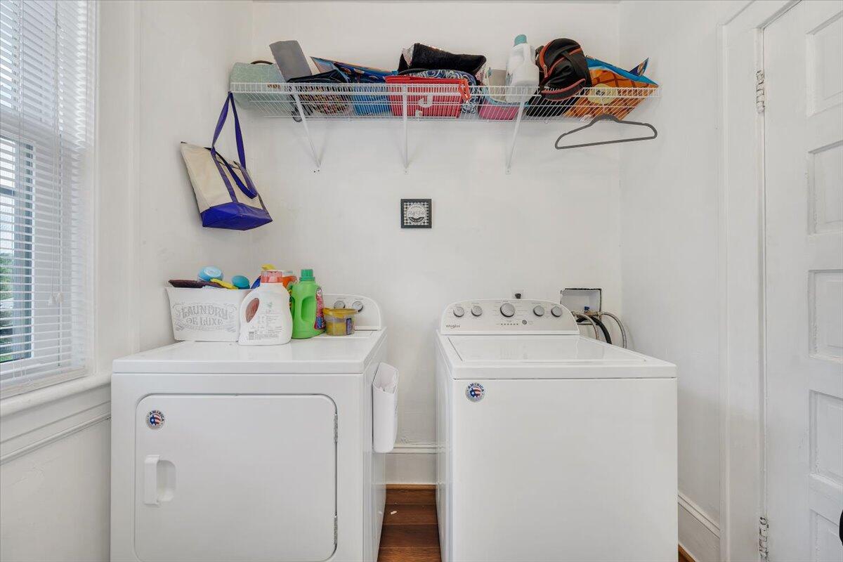 528 Riverland Road Southeast Roanoke, VA 24014 - Photo 12 of 42 a utility room with dryer and washer