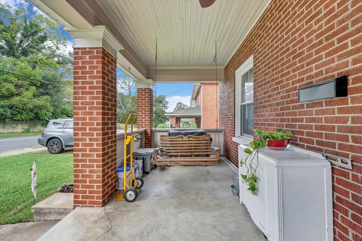528 Riverland Road Southeast Roanoke, VA 24014 - Photo 34 of 42 a view of outdoor space and porch