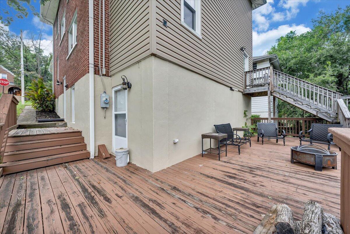 528 Riverland Road Southeast Roanoke, VA 24014 - Photo 40 of 42 a view of outdoor space with seating