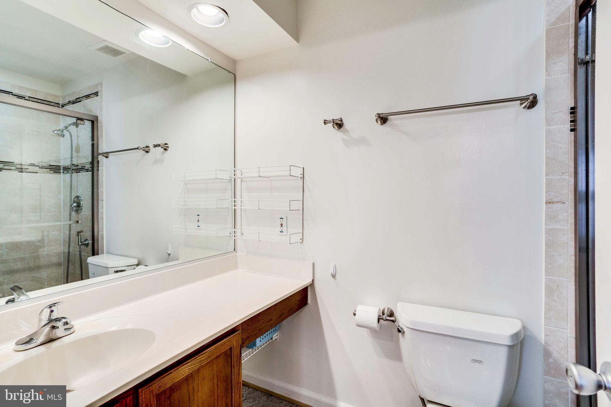 3105 Memory Lane Silver Spring, MD 20904 - Photo 25 of 32 Master Bath