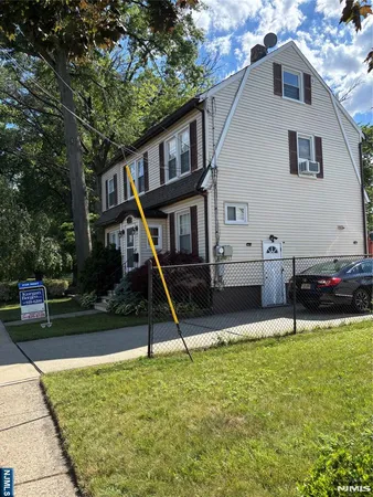 $4,500 | 382 Riverside Avenue, Rutherford, NJ 07070