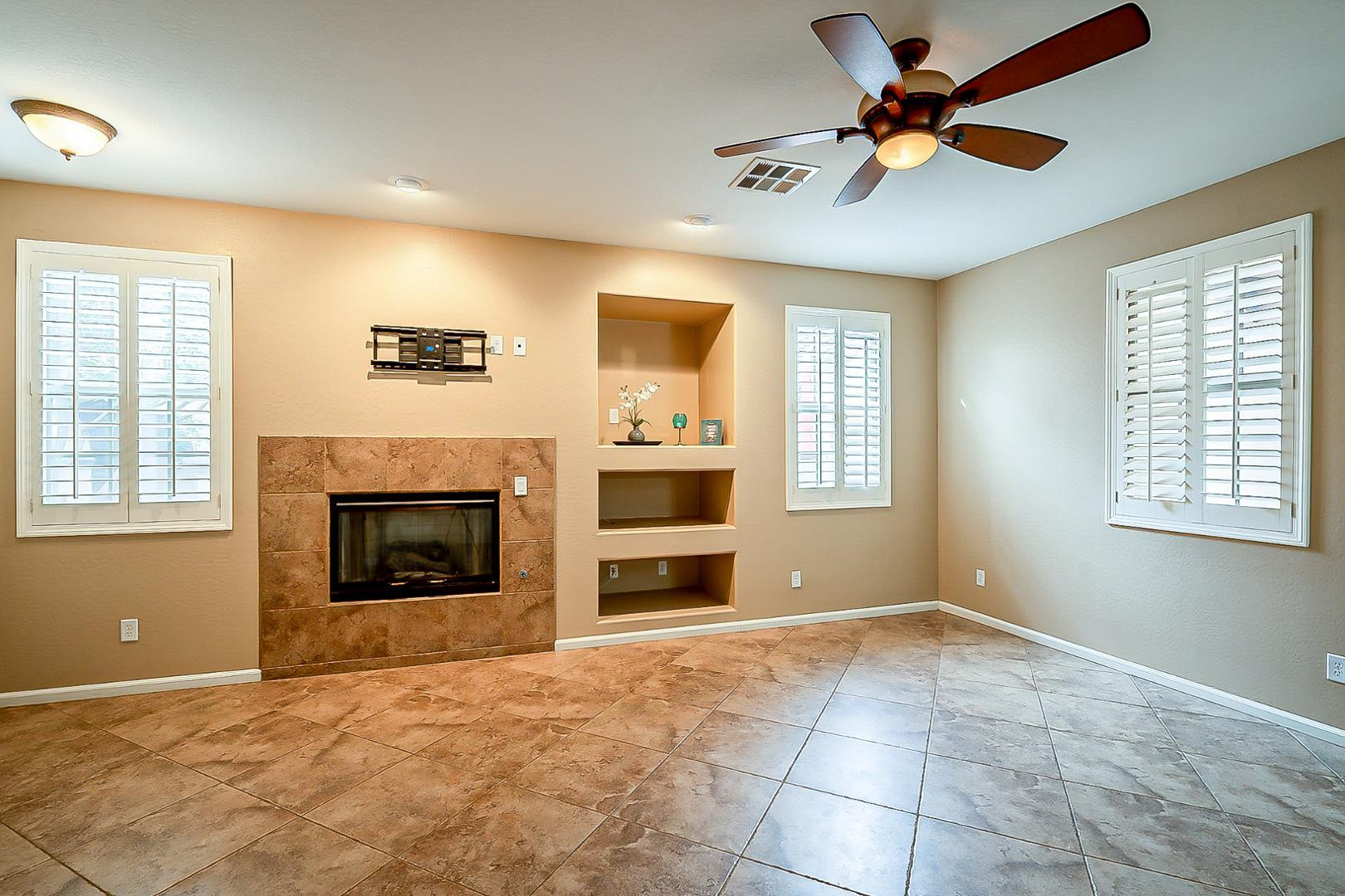 15370 West Bloomfield Road Surprise, AZ 85379 - Photo 12 of 82