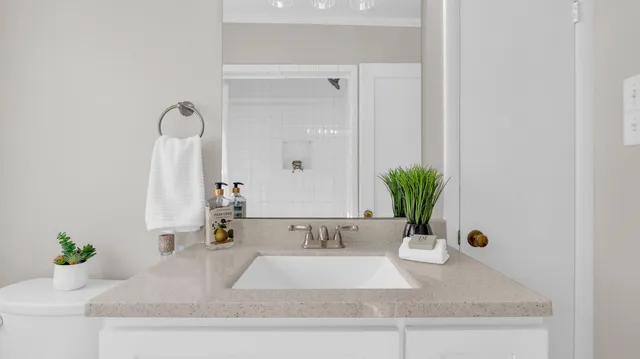 $432,500 | 4094 University Drive, Ooltewah, TN 37363