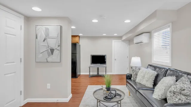 $432,500 | 4094 University Drive, Ooltewah, TN 37363