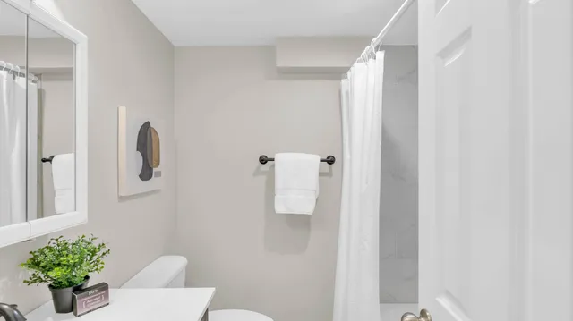 $432,500 | 4094 University Drive, Ooltewah, TN 37363