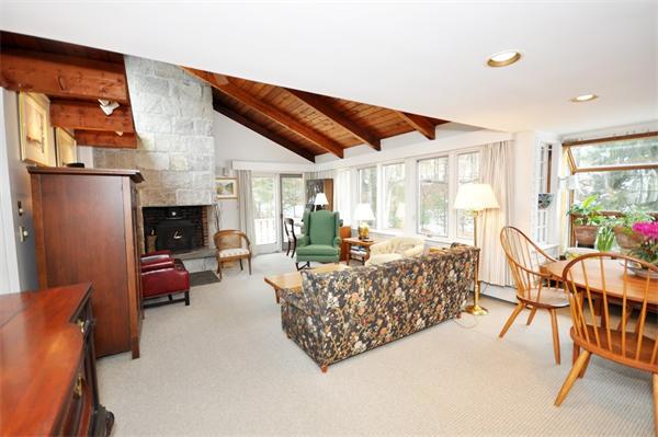 55 Ridge Road Concord, MA 01742 - Photo 6 of 22