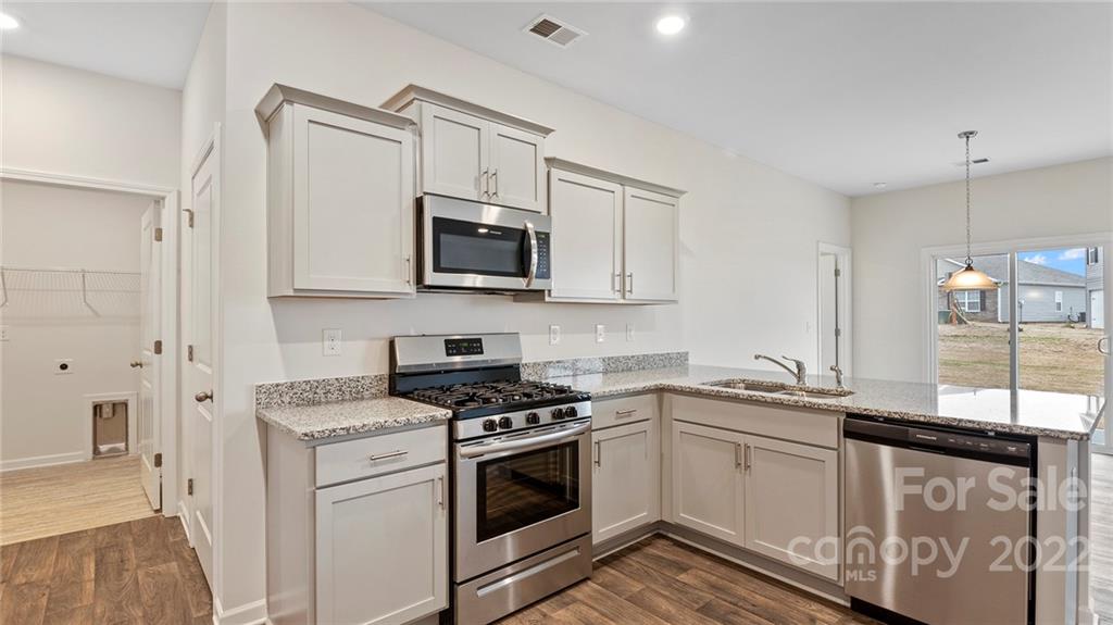 234 Roper Street, Unit 24 Candler, NC 28715 - Photo 8 of 20 Gallery Image 8