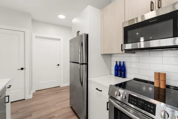 $559,000 | 10 Somerset Avenue, Unit 308, Winthrop, MA 02152