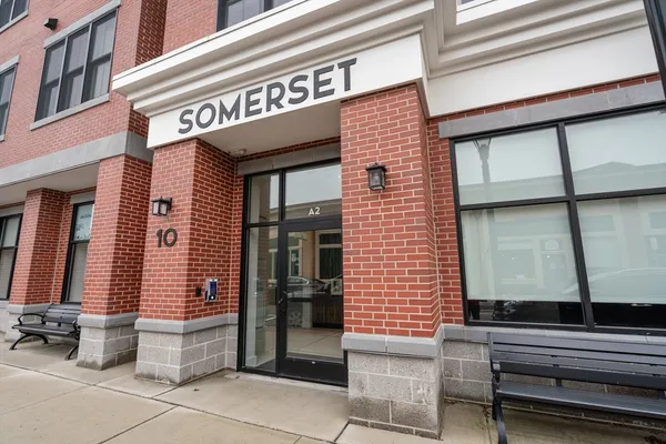 $559,000 | 10 Somerset Avenue, Unit 308, Winthrop, MA 02152