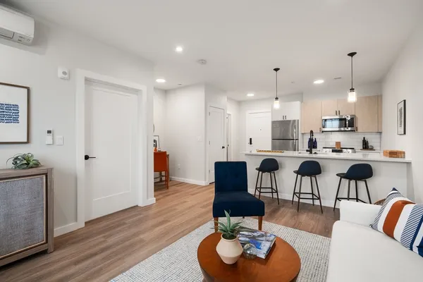 $559,000 | 10 Somerset Avenue, Unit 308, Winthrop, MA 02152